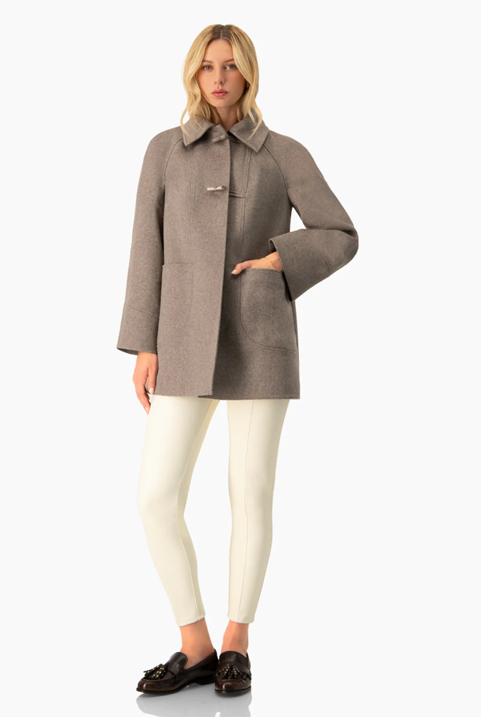 Abrigo gris con bolsillos - Image 3