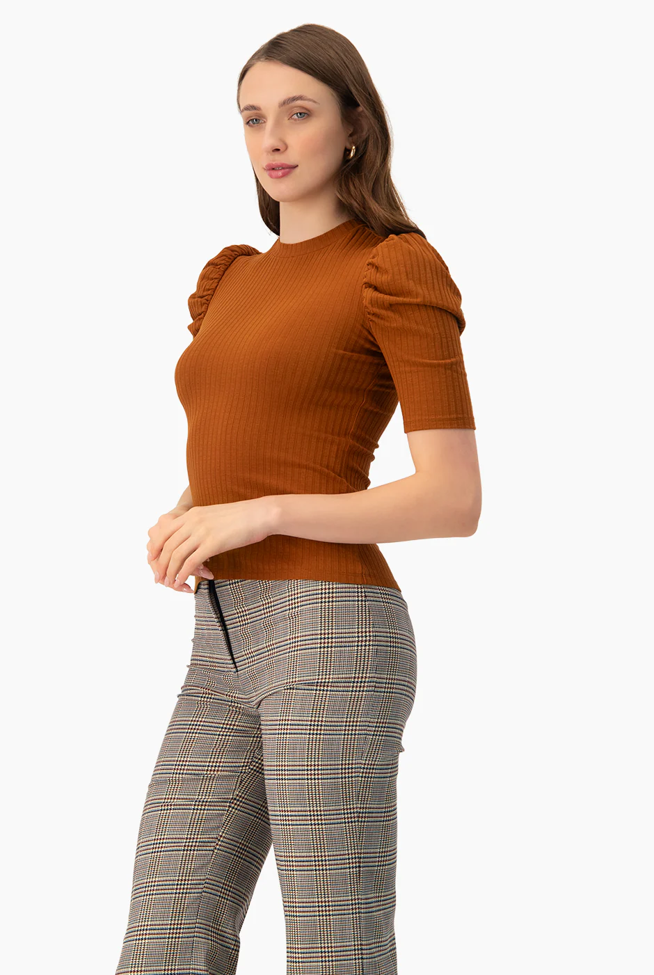Blusa cafe de hombro abullonado - Image 4