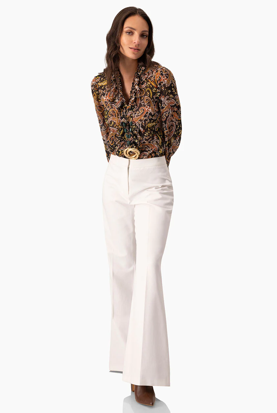 Blusa con escote en V y volantes - Image 3