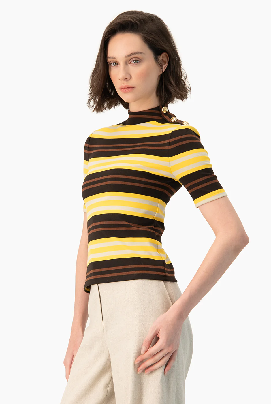 Blusa Ivonne con botones en hombro - Image 3