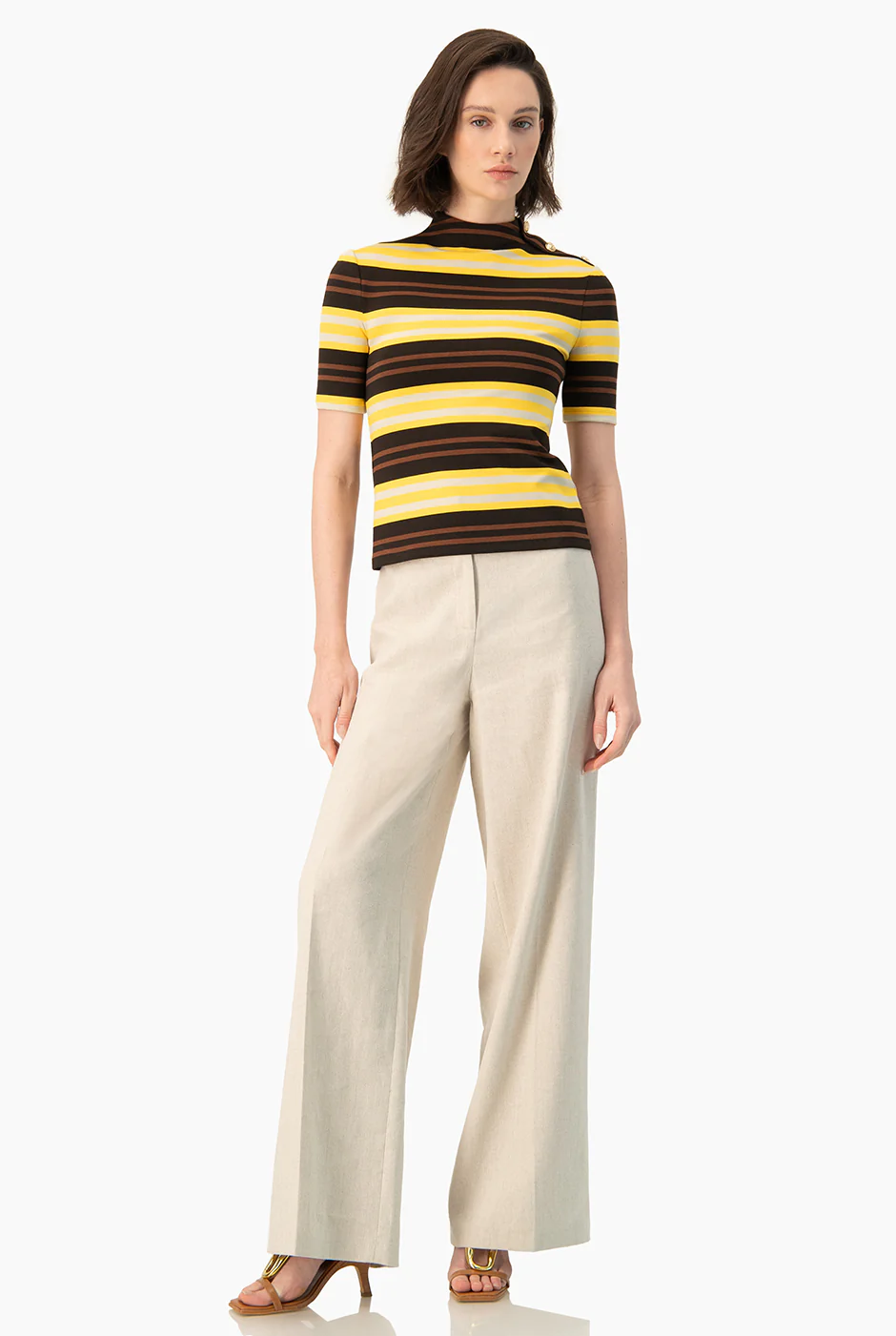 Blusa Ivonne con botones en hombro - Image 4