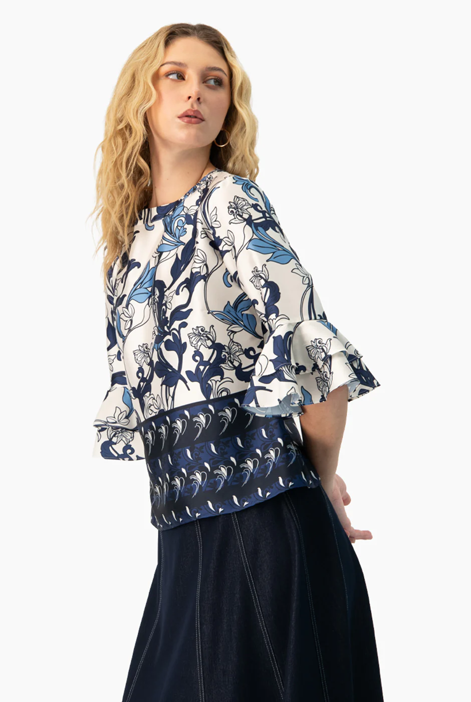 Blusa manga 3/4 con olanes - Image 4