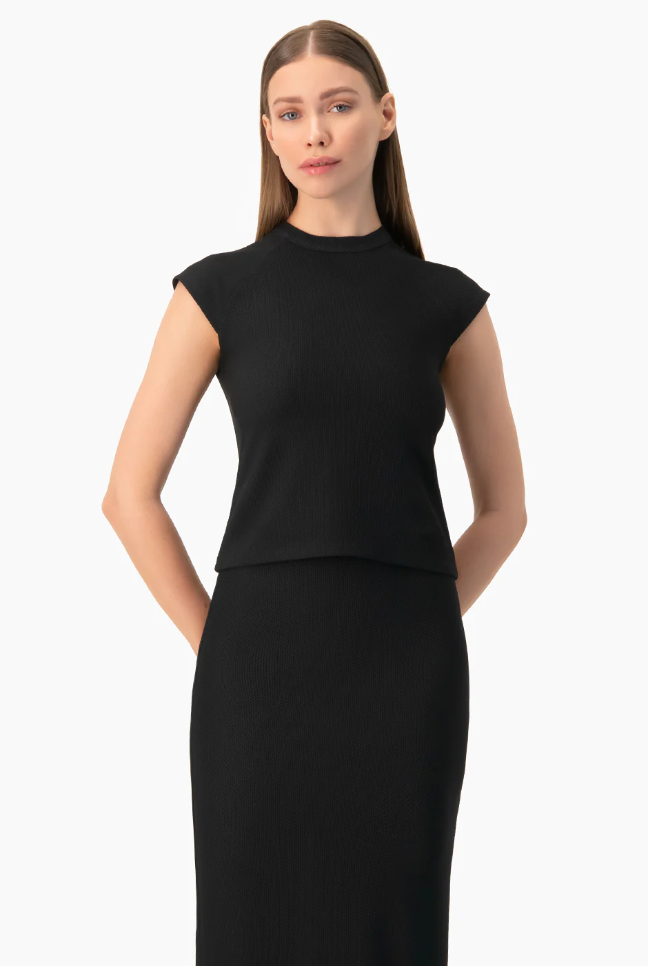 Blusa negra manga ranglan