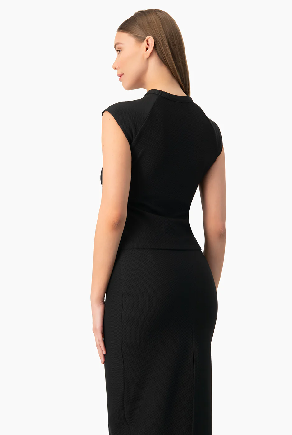 Blusa negra manga ranglan - Image 2