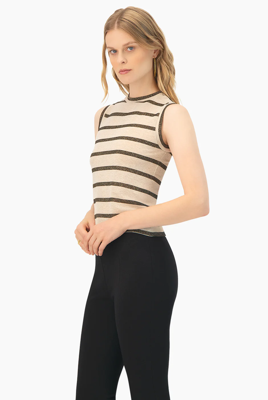 Blusa sin mangas y cuello redondo - Image 4