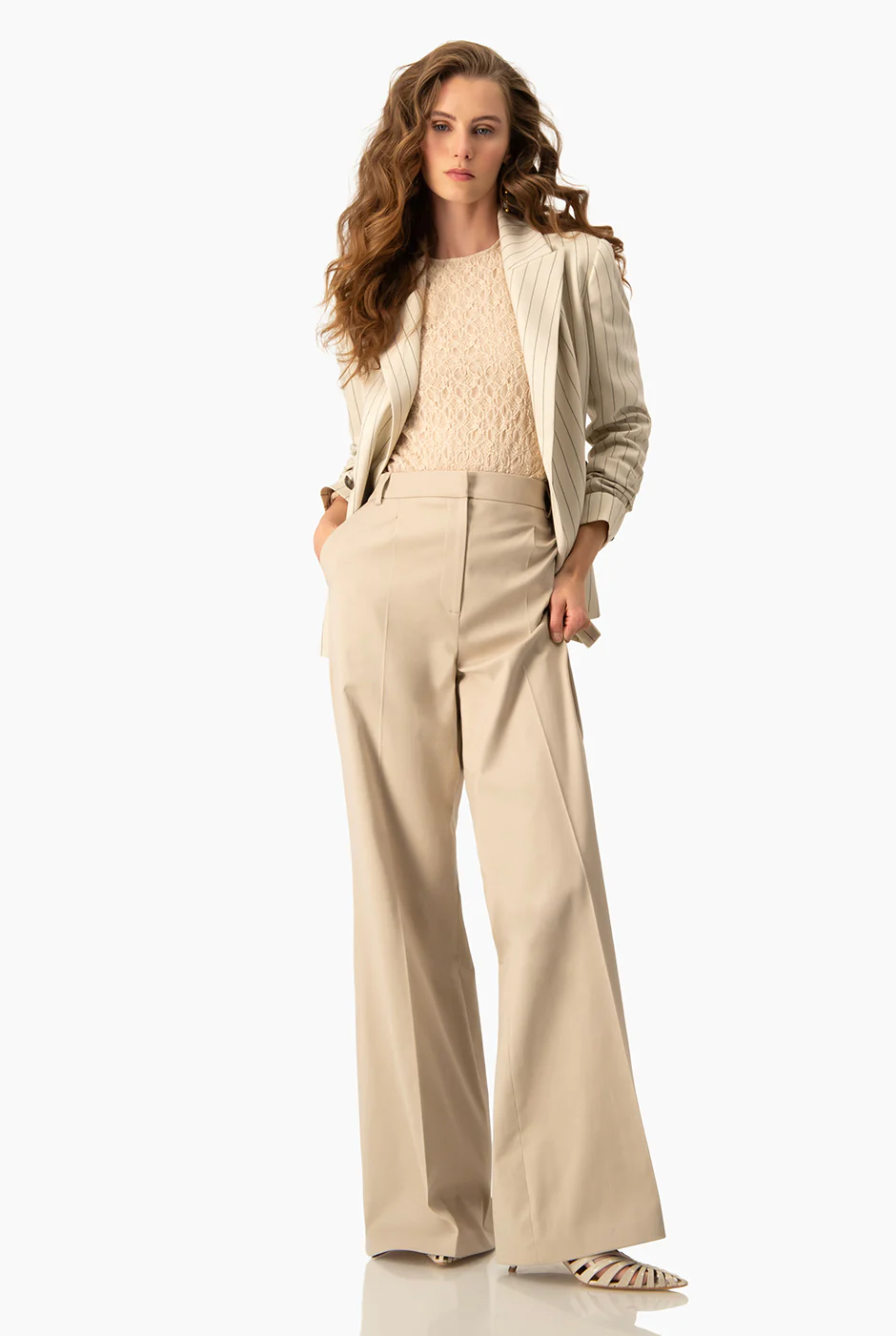 Body en tono beige - Image 4