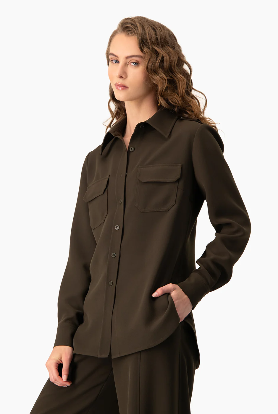 Camisa clasica olivo - Image 4