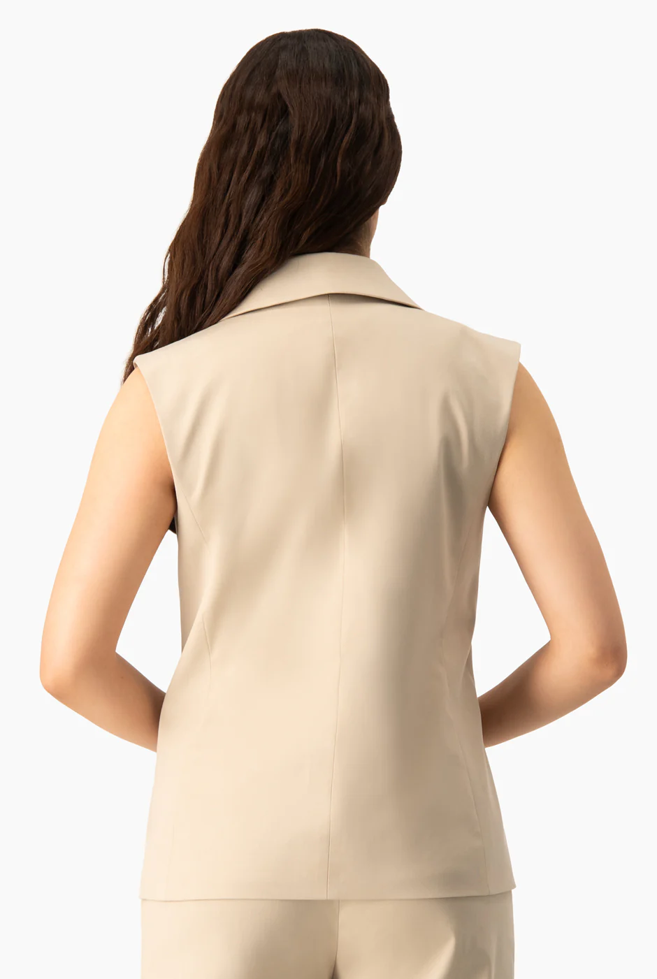Chaleco liso tono beige - Image 2