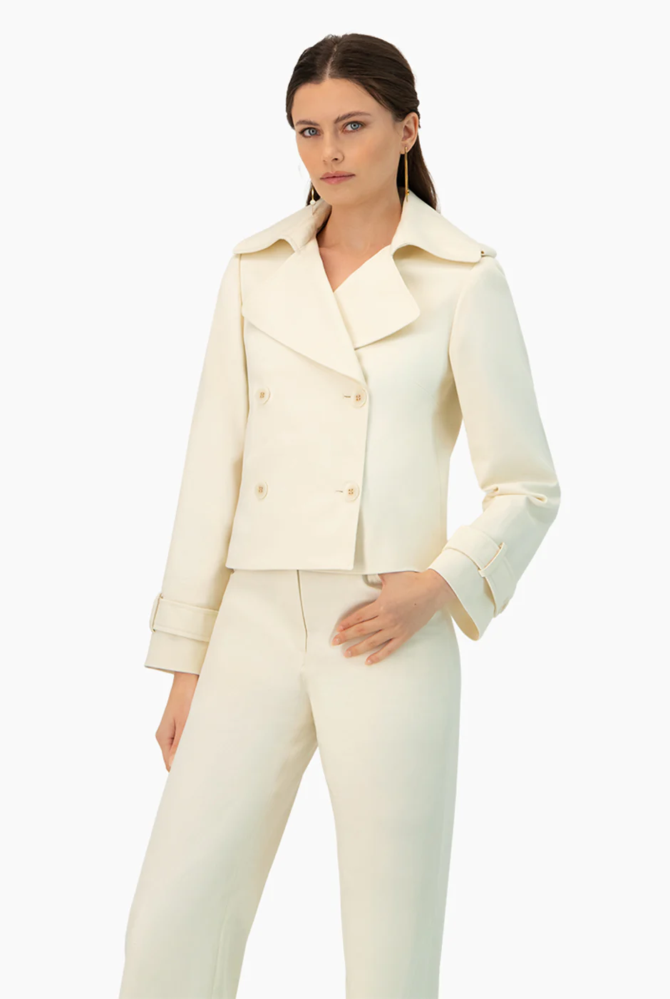 Gabardina corta con botones