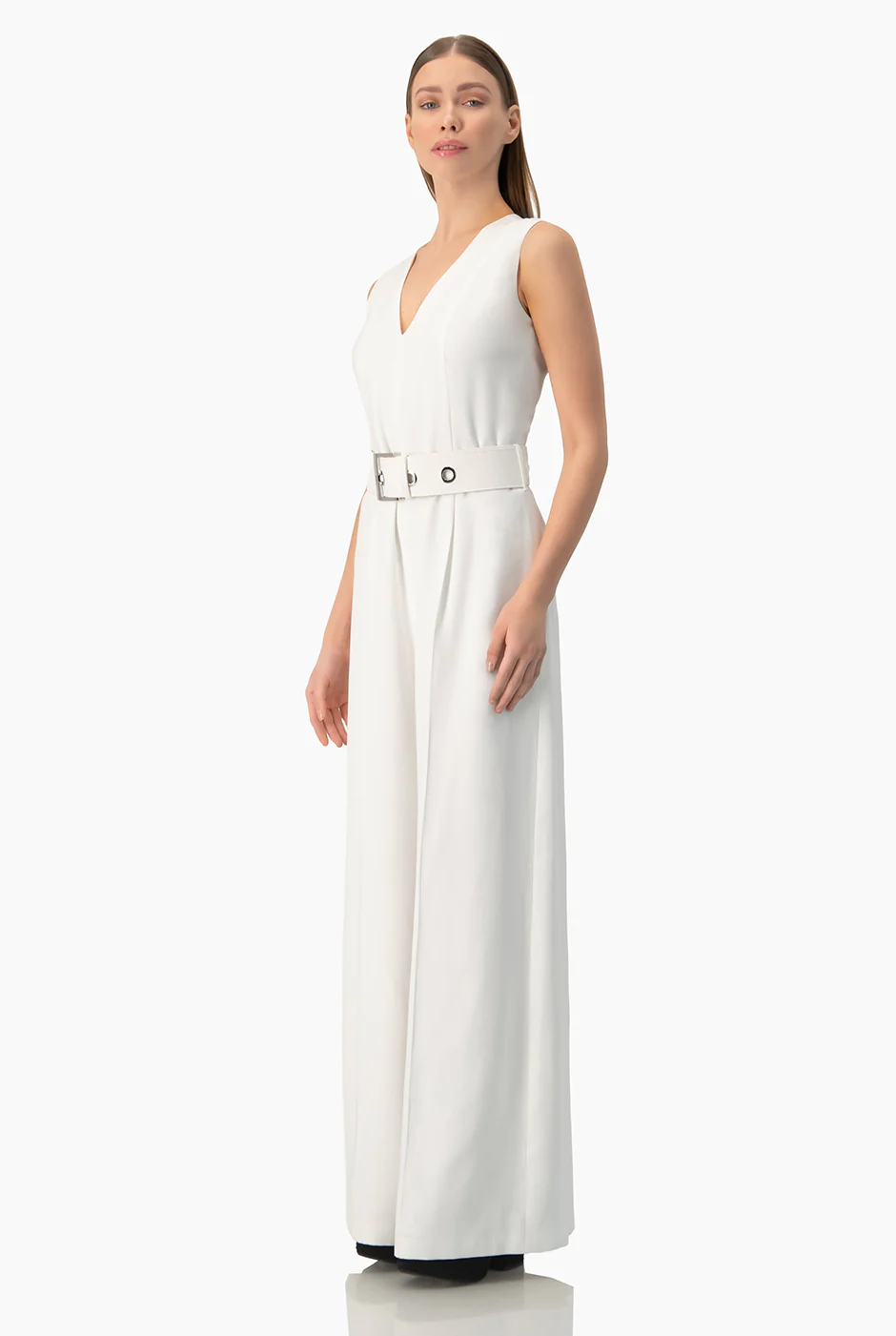 Jumpsuit blanco sin mangas - Image 3