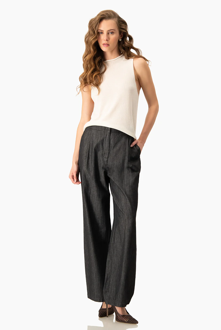 Pantalón Dark Denim - Image 3