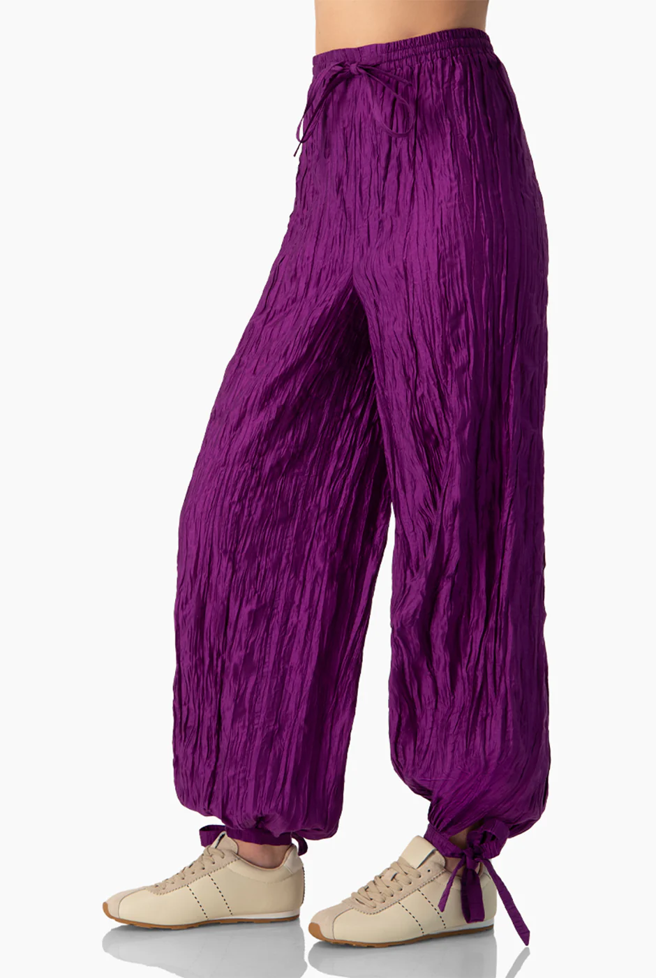 Pantalon morado con cintas - Image 4