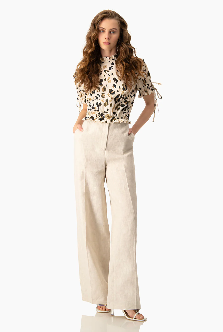 Pantalon recto con bolsas - Image 3